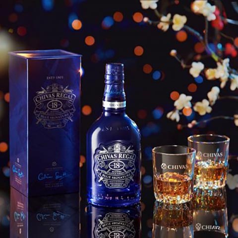 Tượng Quan Vân Trường Ngồi Hun Đen Giả Cổ Cao 45Cm